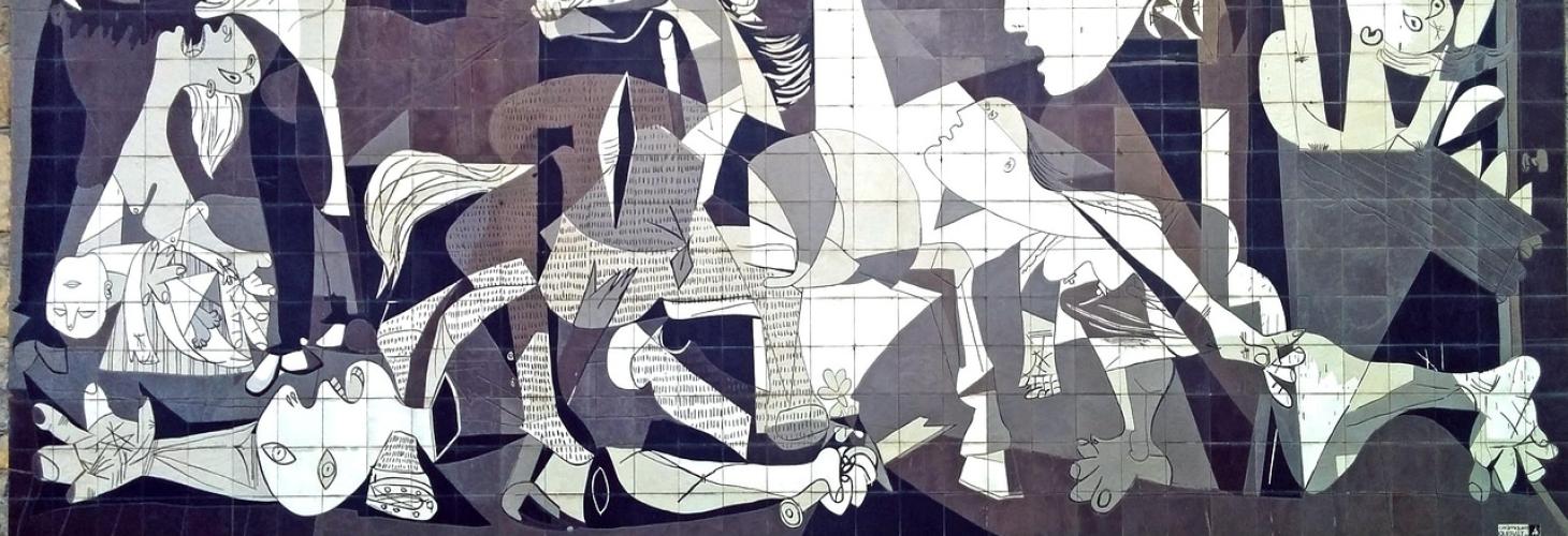 Carousel Guernica